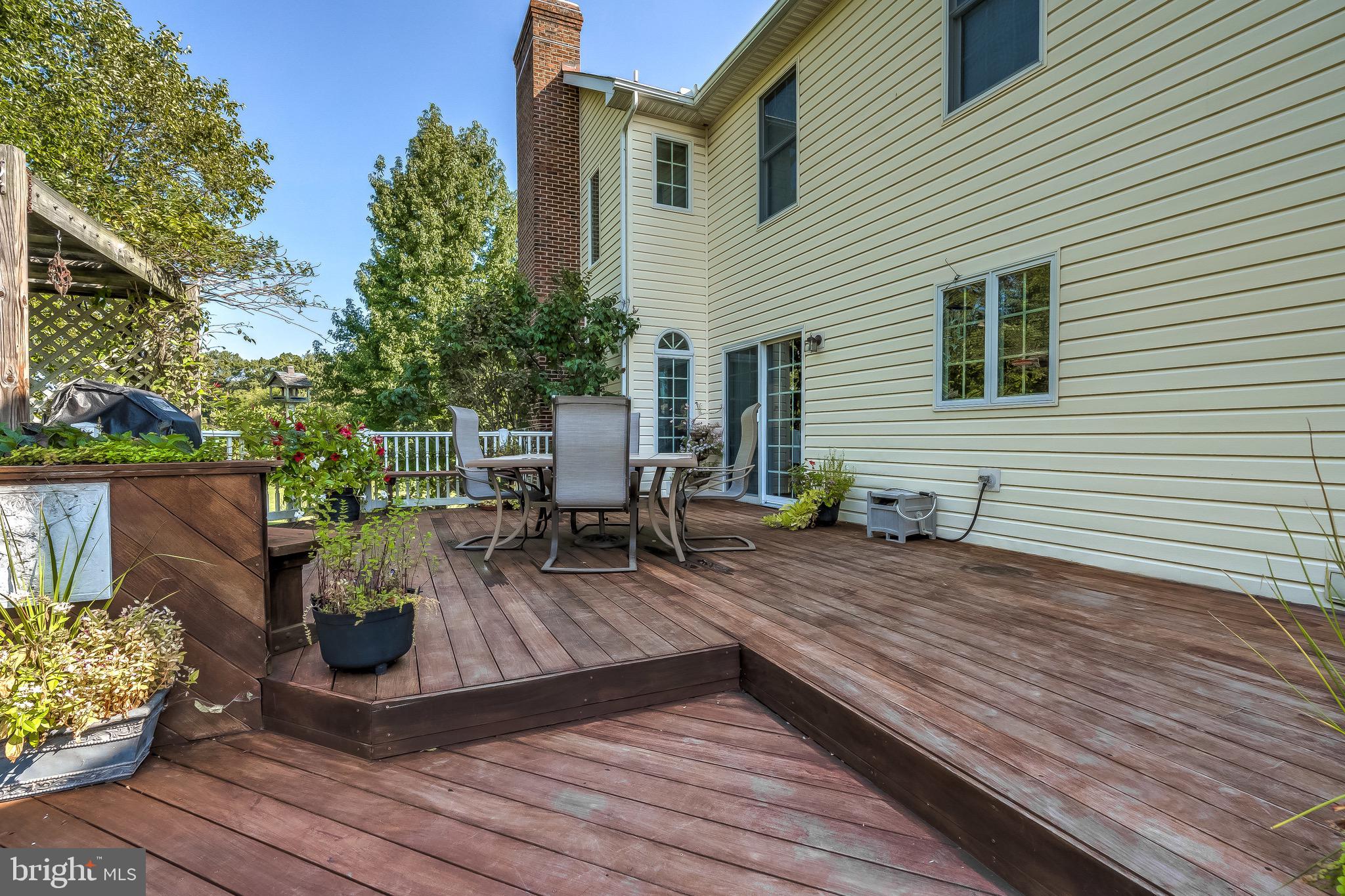 5050 Fleming Road Mount Airy, MD 21771 - Photo 16 of 77