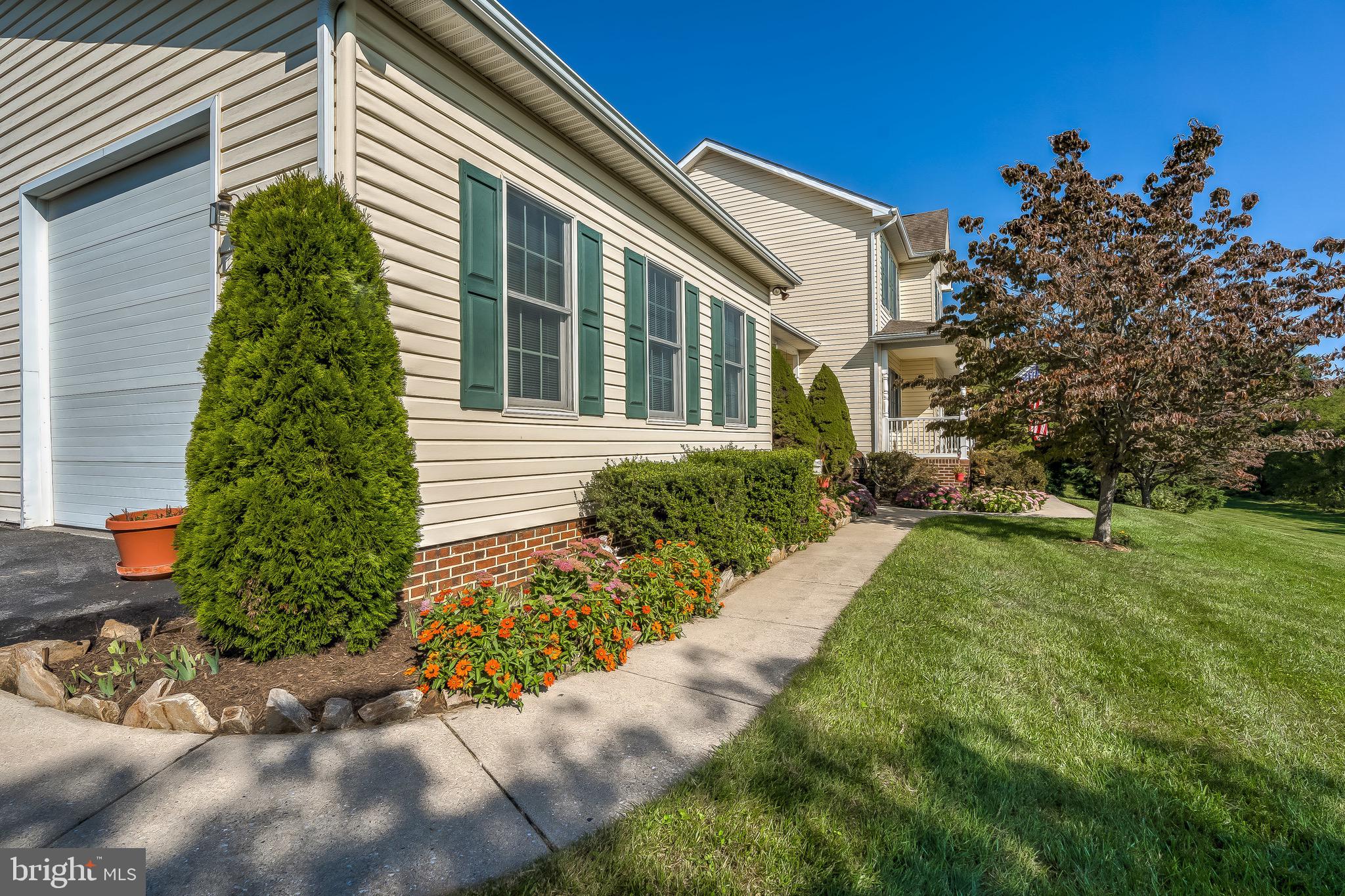 5050 Fleming Road Mount Airy, MD 21771 - Photo 3 of 77
