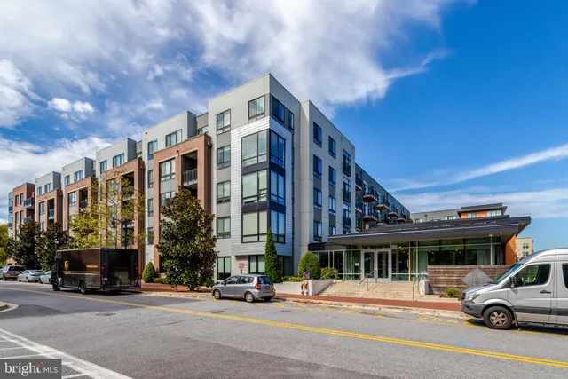 $2,900 | 145 Riverhaven Drive, Unit 416, Oxon Hill, MD 20745