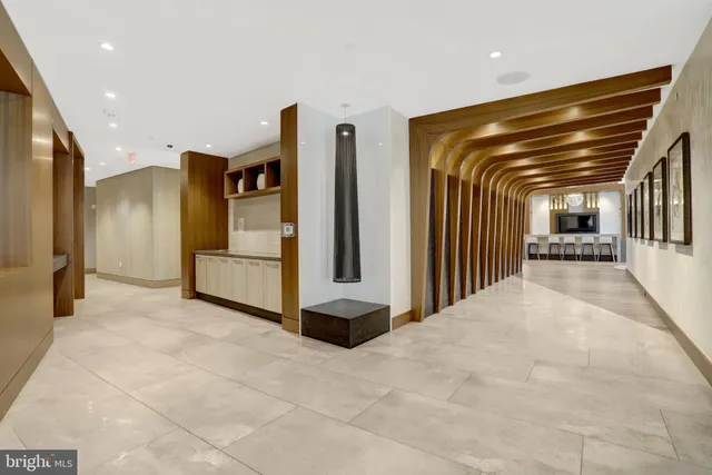 a view of gallery with hallway