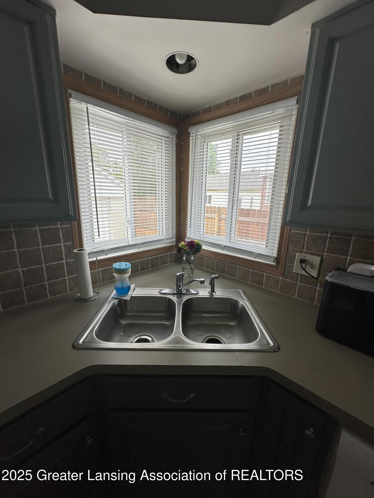 2107 Westbury Road Lansing, MI 48906 - Photo 12 of 31 kitchen 3