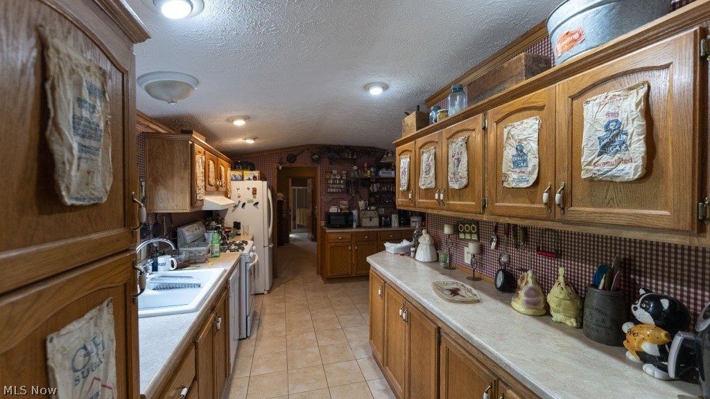1498 Windy Ridge Road Vincent, OH 45784 - Photo 15 of 30 Gallery Image 15