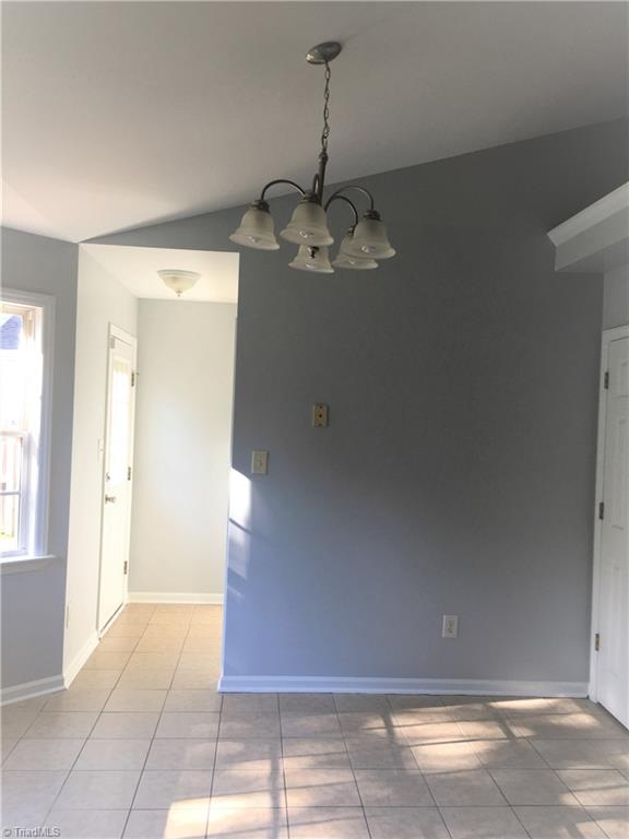 154 Martindale Road Winston-Salem, NC 27107 - Photo 3 of 13 Gallery Image 3