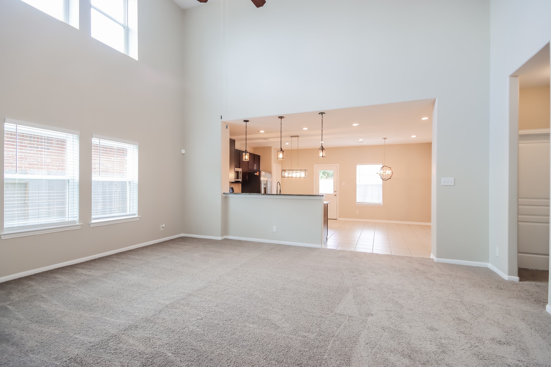 10002 Chase Court Baytown, TX 77521 - Photo 4 of 15