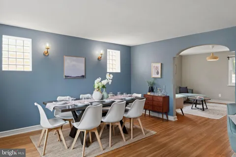 $425,000 | 917 East Durham Street, Philadelphia, PA 19150