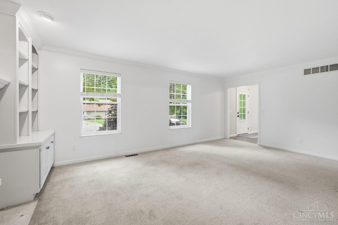 6906 Paddison Road Cincinnati, OH 45230 - Photo 13 of 92