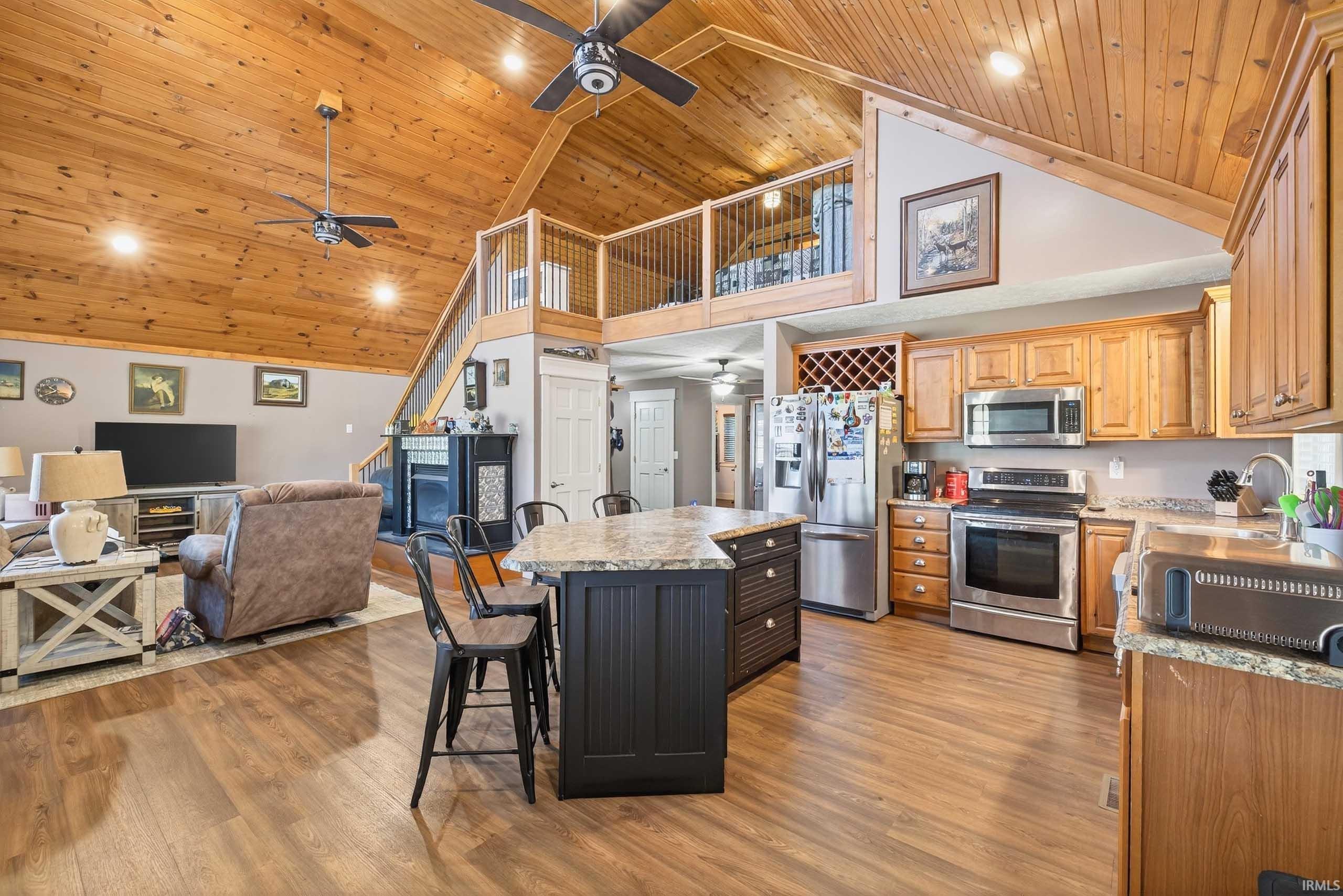 7270 Leatherwood Road Bedford, IN 47421 - Photo 11 of 36