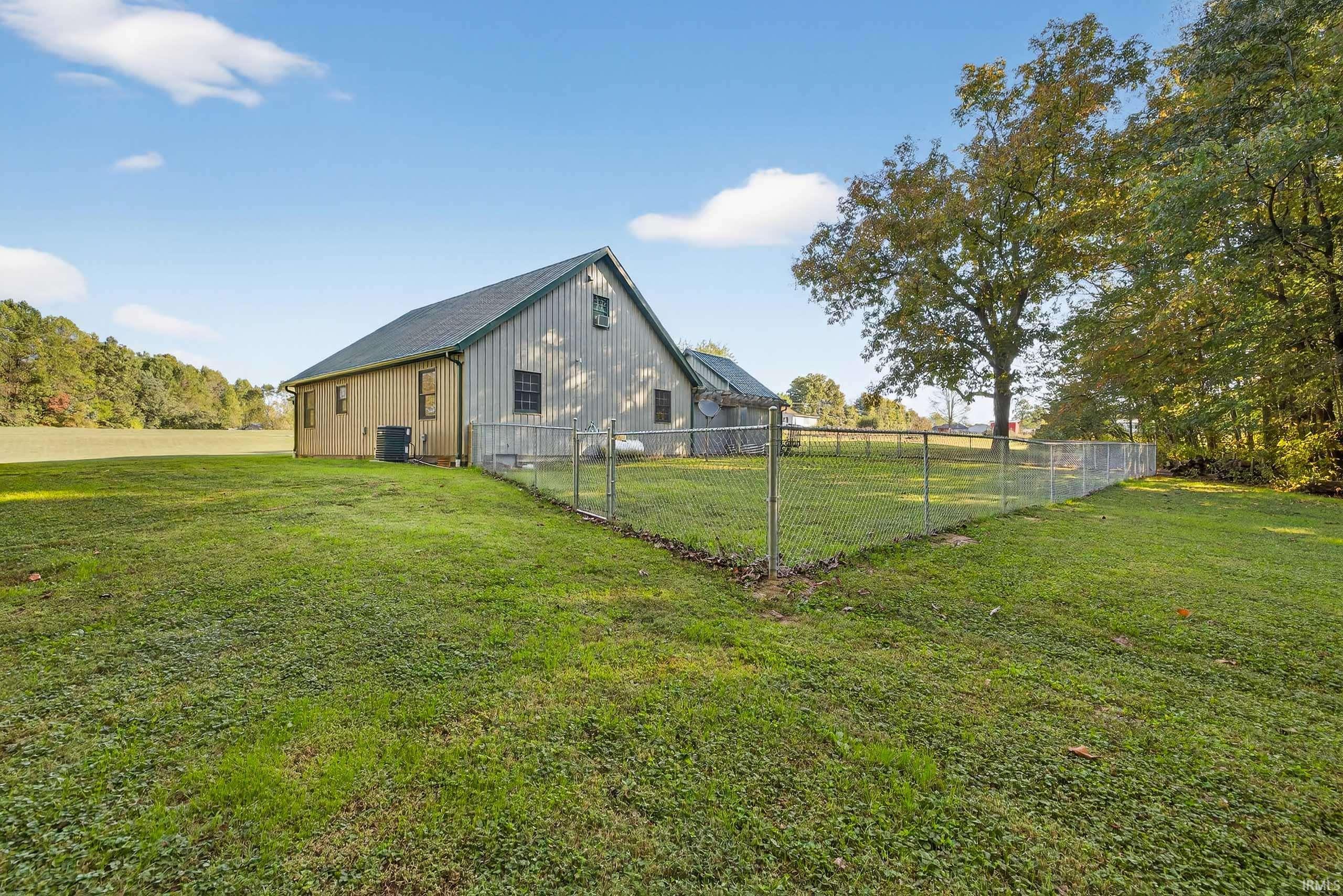 7270 Leatherwood Road Bedford, IN 47421 - Photo 34 of 36