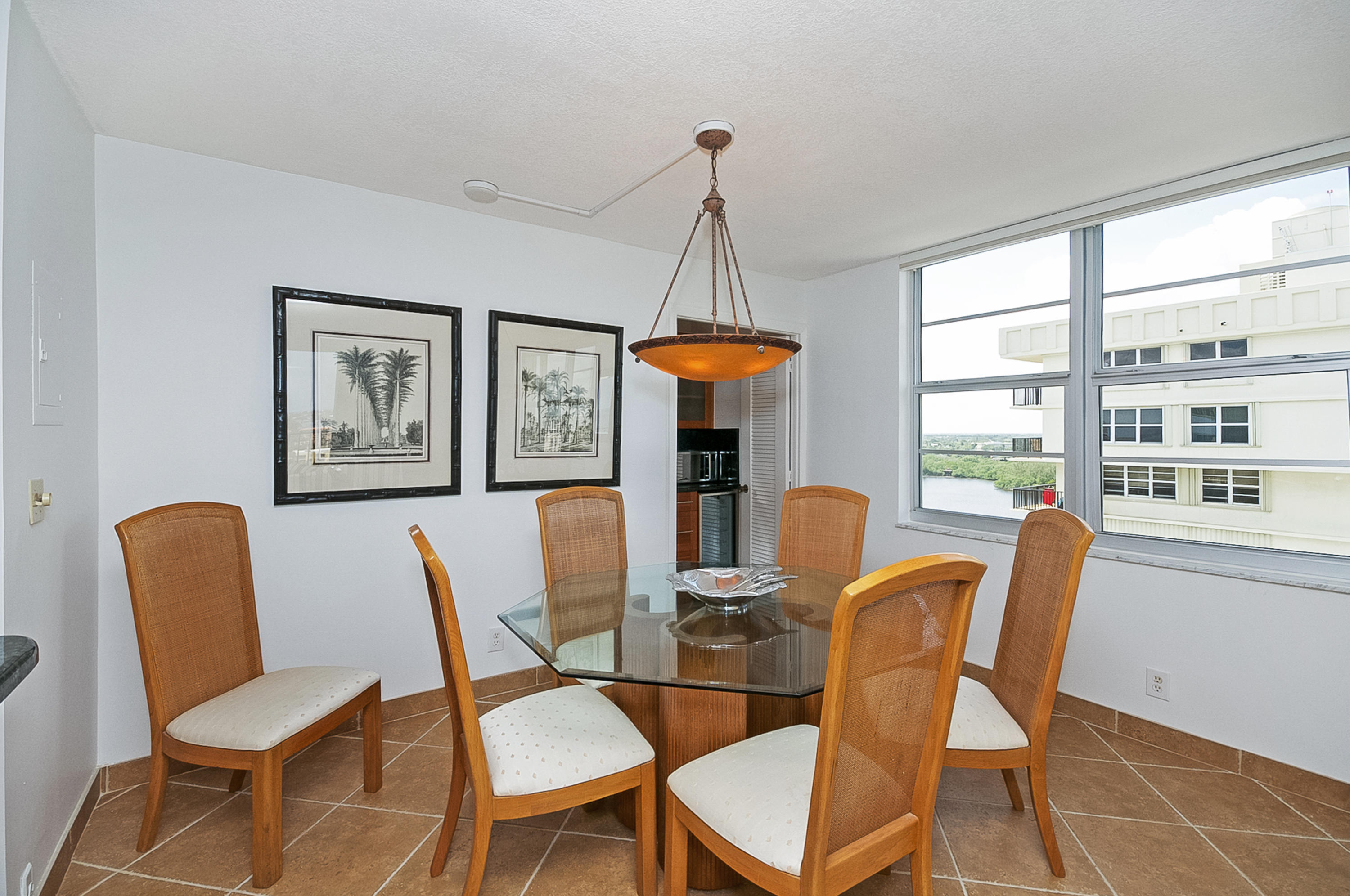 2121 North Ocean Boulevard, Unit 1602E Boca Raton, FL 33431 - Photo 22 of 64 SPACIOUS DINING AREA