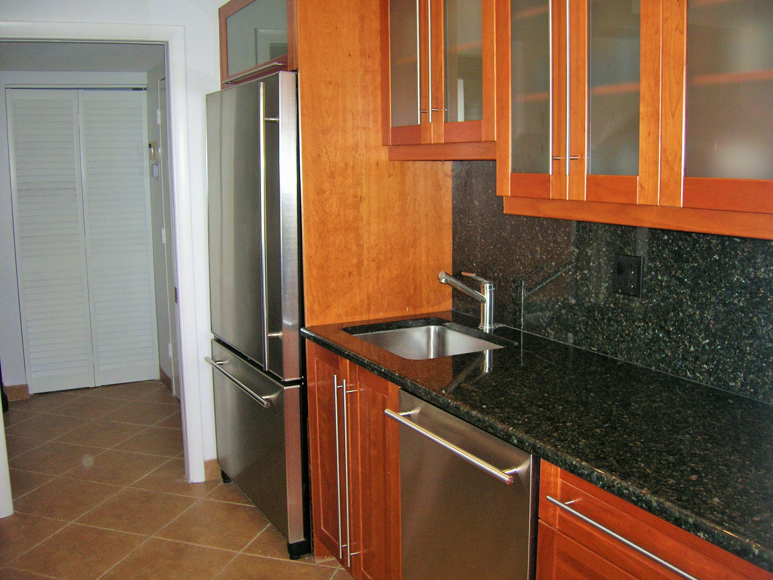 2121 North Ocean Boulevard, Unit 1602E Boca Raton, FL 33431 - Photo 25 of 64 STAINLESS STEEL APPLIANCES