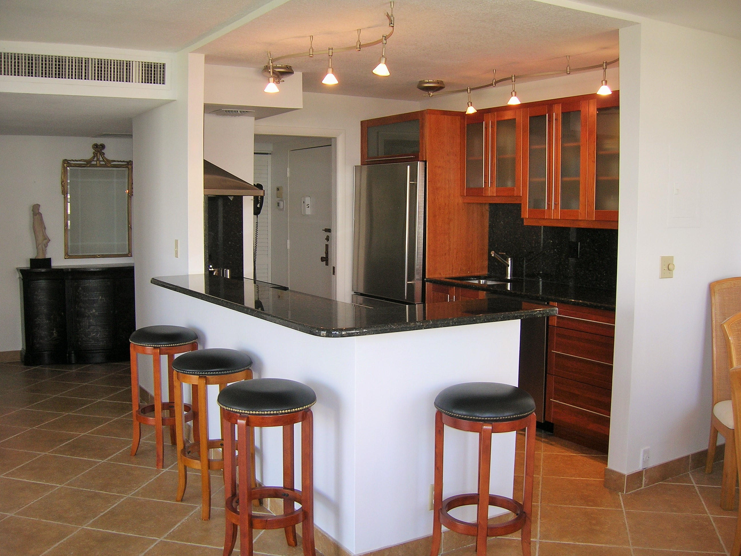 2121 North Ocean Boulevard, Unit 1602E Boca Raton, FL 33431 - Photo 27 of 64 OPEN - REMODELD KITCHEN