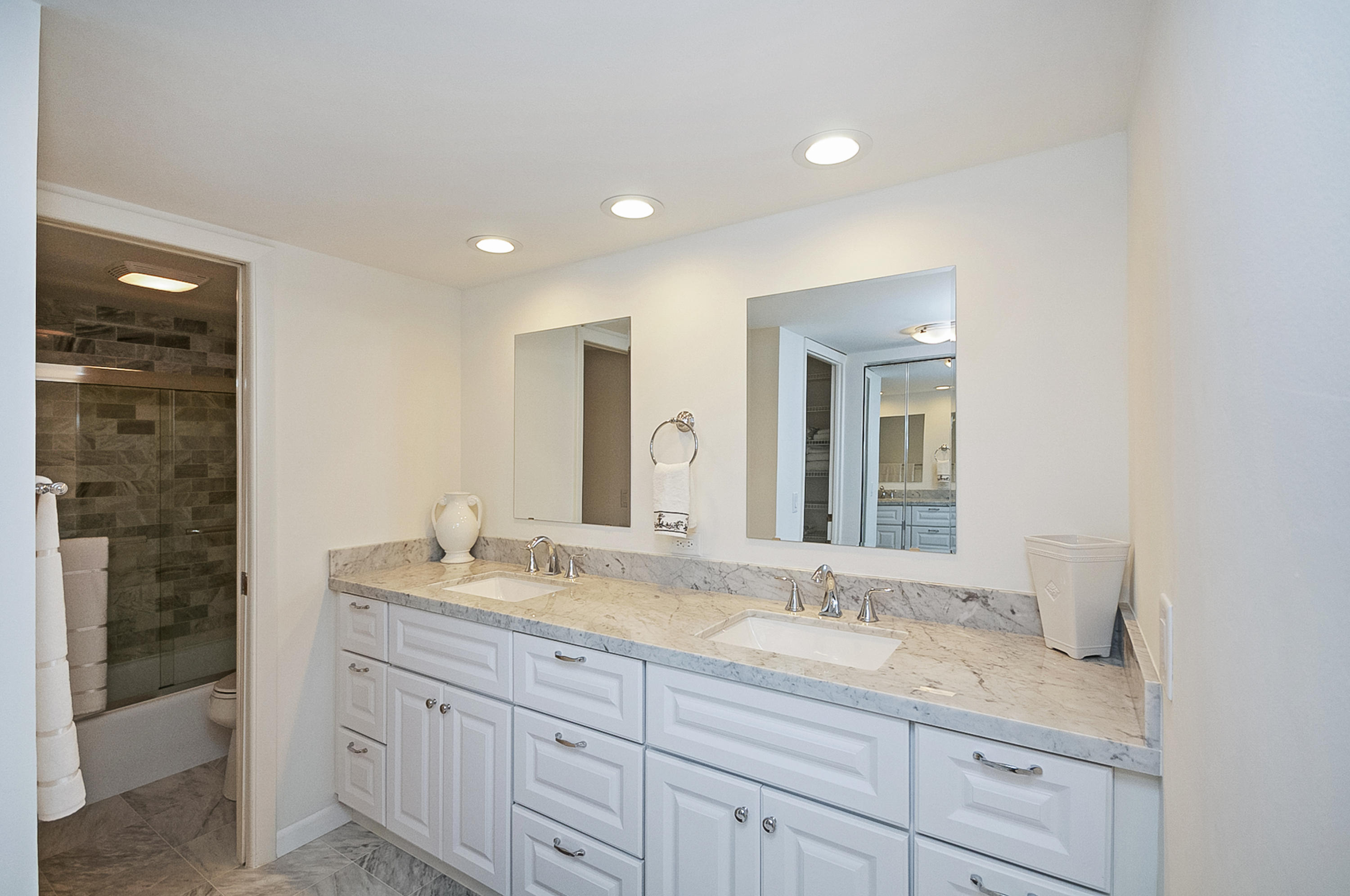 2121 North Ocean Boulevard, Unit 1602E Boca Raton, FL 33431 - Photo 35 of 64 REMODELED MASTER BATH