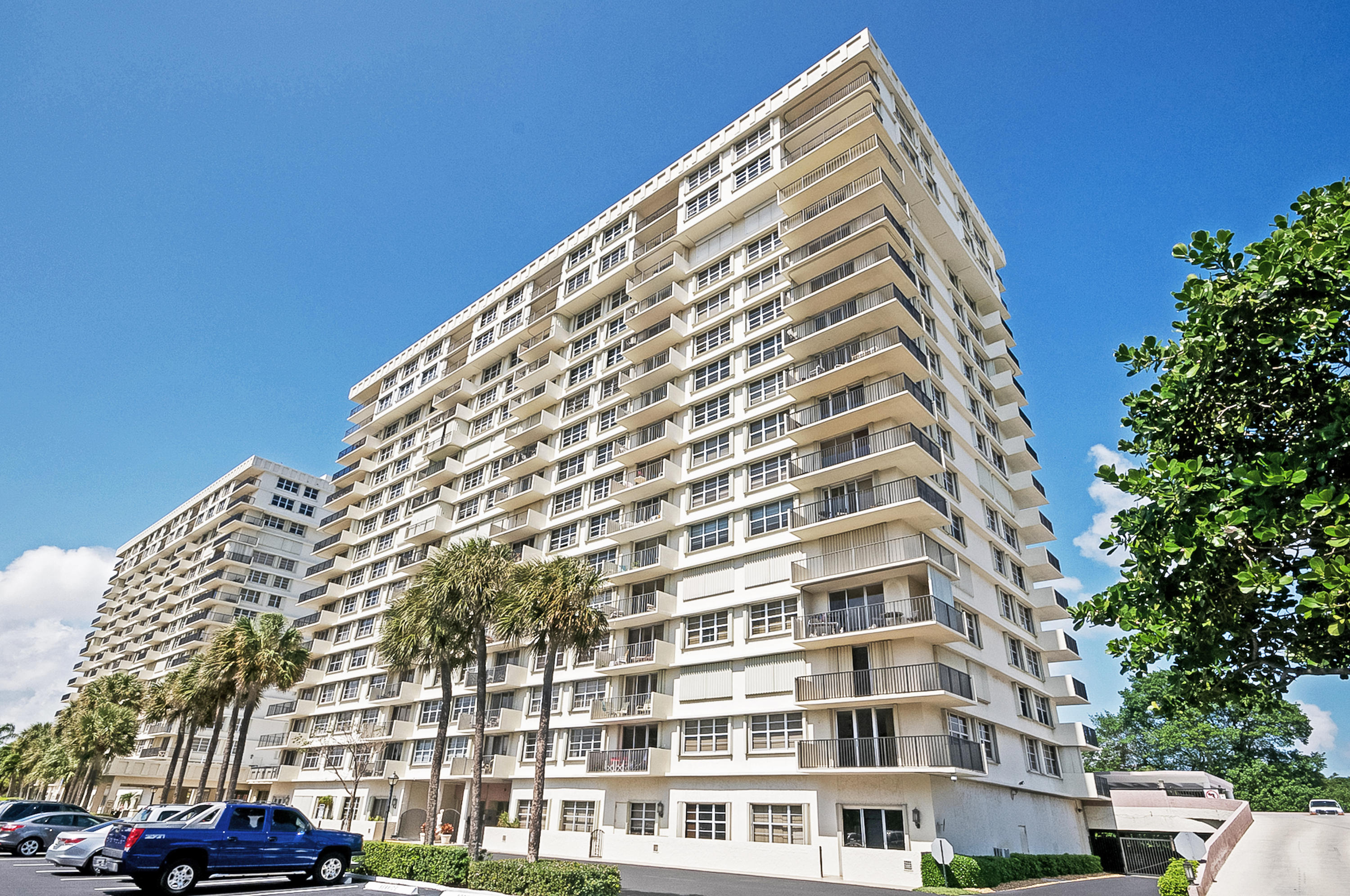 2121 North Ocean Boulevard, Unit 1602E Boca Raton, FL 33431 - Photo 9 of 64 BOCA TOWERS
