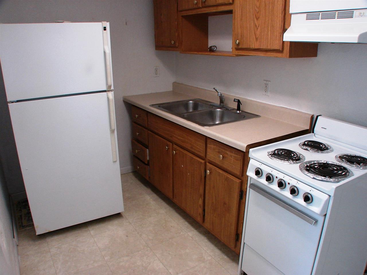 109 Riverside Drive Alma, MI 48801 - Photo 15 of 21 1868933-14.JPG