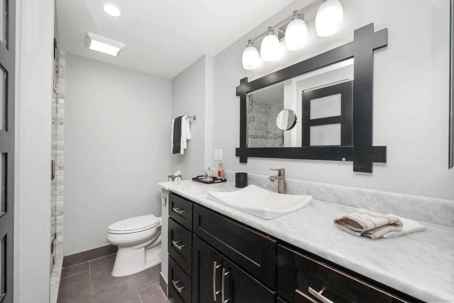 250 Northeast 20th Street, Unit 1010 Boca Raton, FL 33431 - Photo 11 of 23 master bathroom