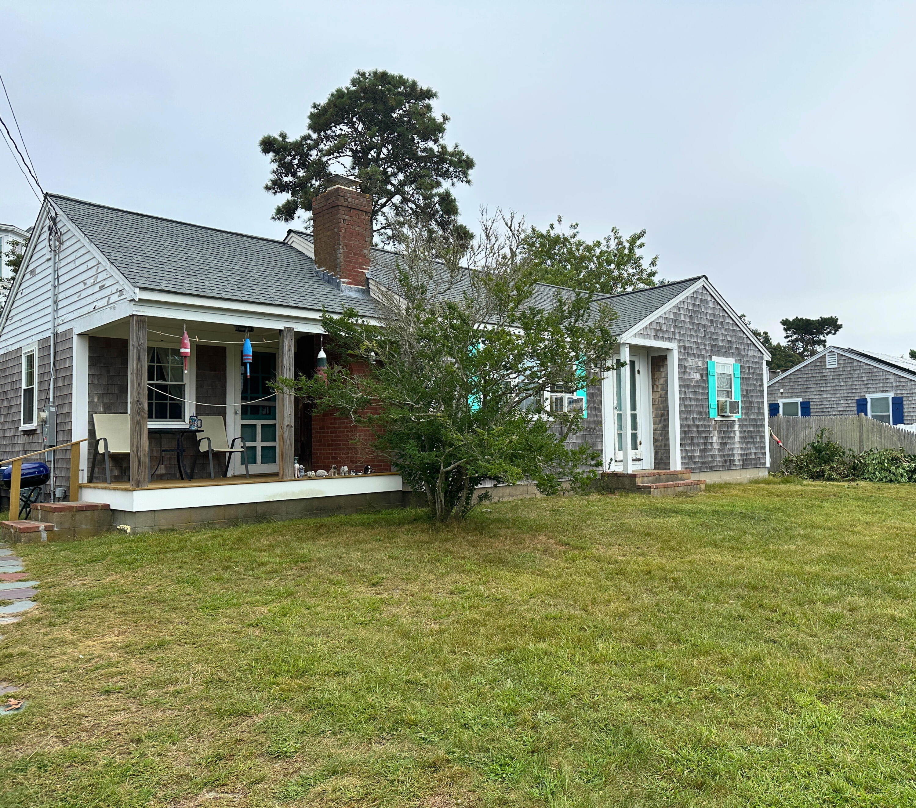 28 Shore Road West Dennis, MA 02670 - Photo 5 of 29 Front