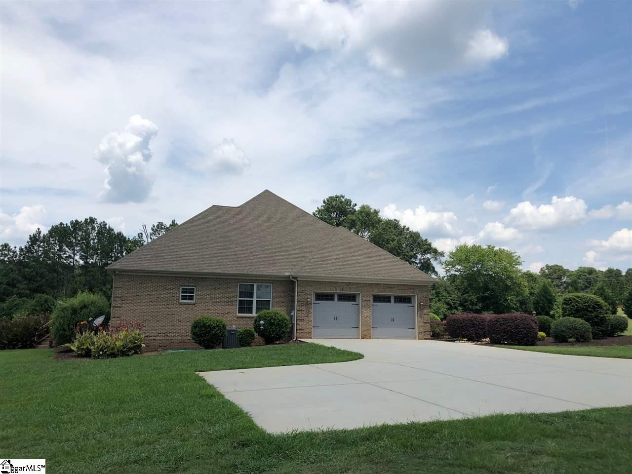 2722 Fork Shoals Road Piedmont, SC 29673 - Photo 16 of 36 Gallery Image 16