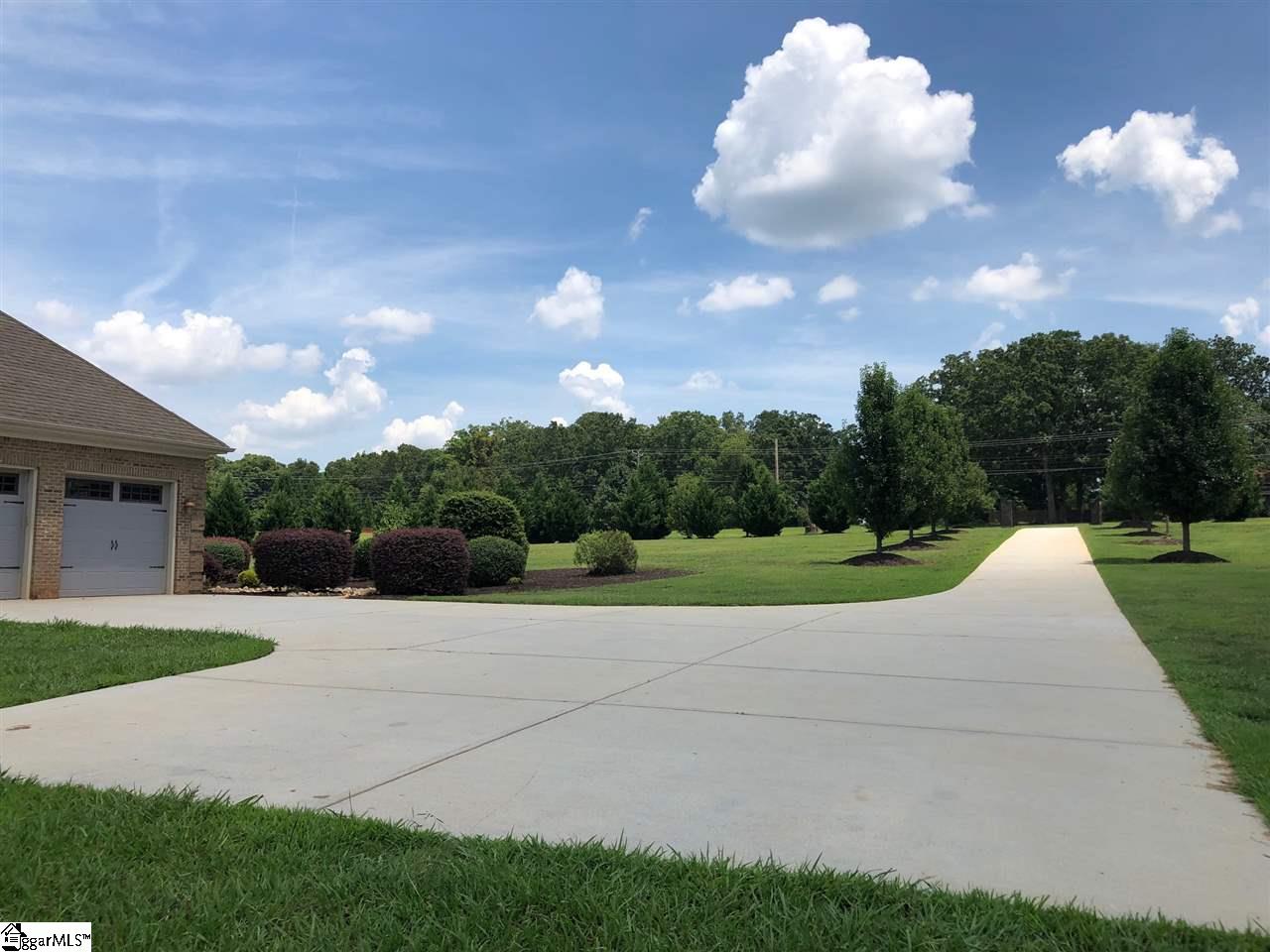 2722 Fork Shoals Road Piedmont, SC 29673 - Photo 18 of 36 Gallery Image 18