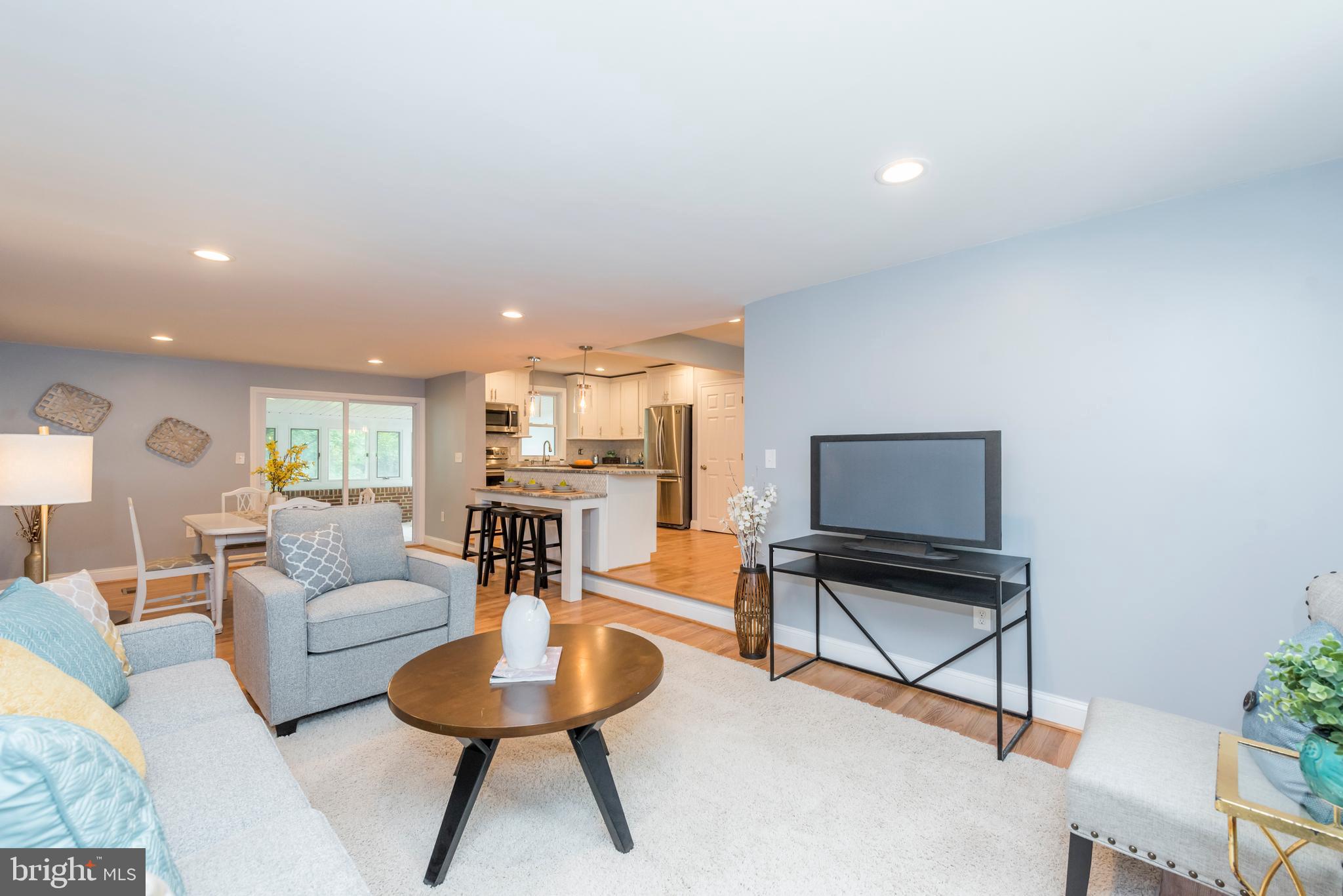 3611 Granite Road Woodstock, MD 21163 - Photo 3 of 46 Living Room