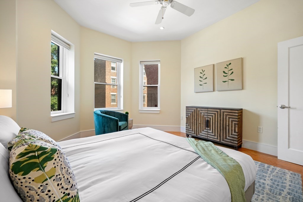 249 Newbury Street, Unit R2 Boston, MA 02116 - Photo 15 of 33