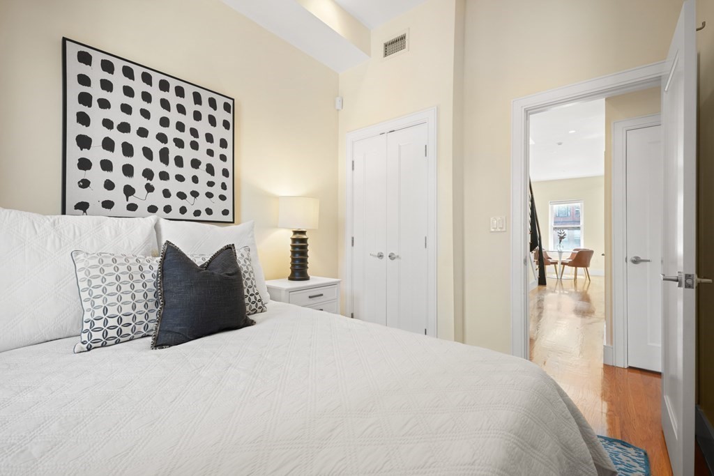 249 Newbury Street, Unit R2 Boston, MA 02116 - Photo 20 of 33