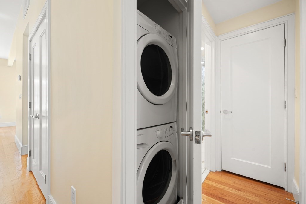 249 Newbury Street, Unit R2 Boston, MA 02116 - Photo 21 of 33