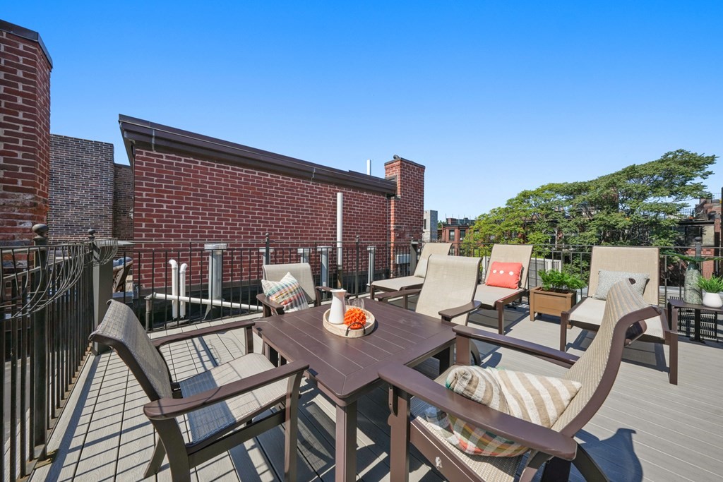 249 Newbury Street, Unit R2 Boston, MA 02116 - Photo 25 of 33