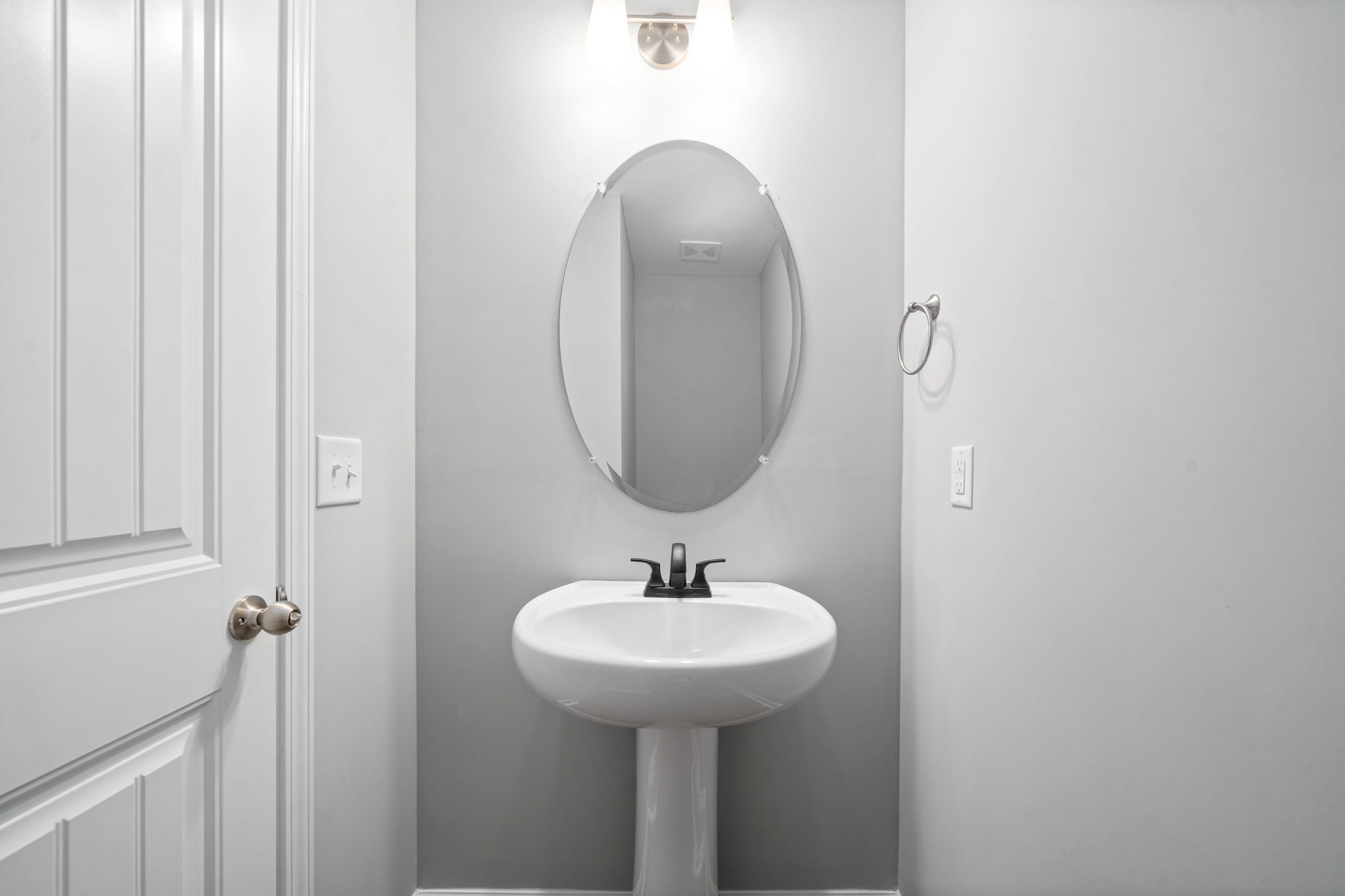 100 Davis Ridge Lane Clarksville, TN 37040 - Photo 15 of 26 a bathroom with a sink and a mirror