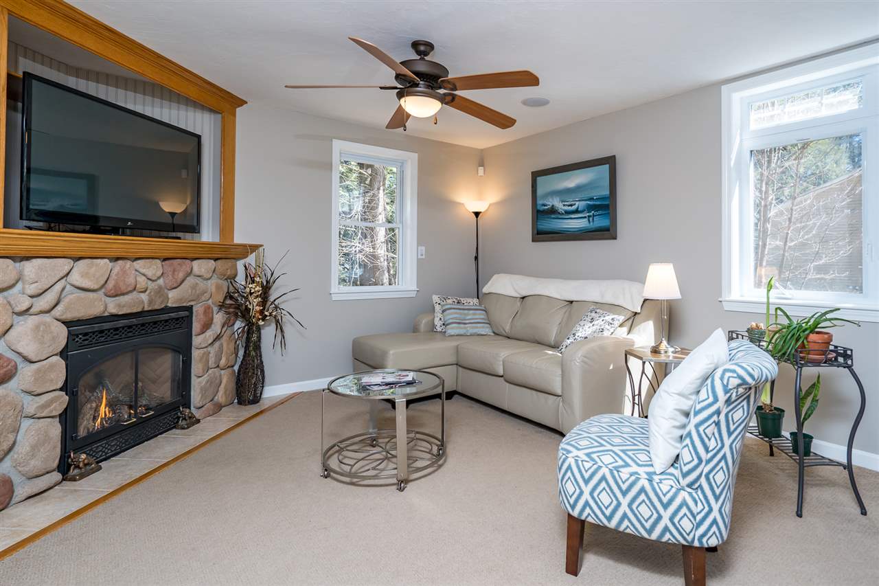 45 Autumn Road Hillsborough, NH 03244 - Photo 2 of 23