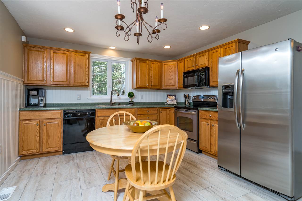 45 Autumn Road Hillsborough, NH 03244 - Photo 11 of 23