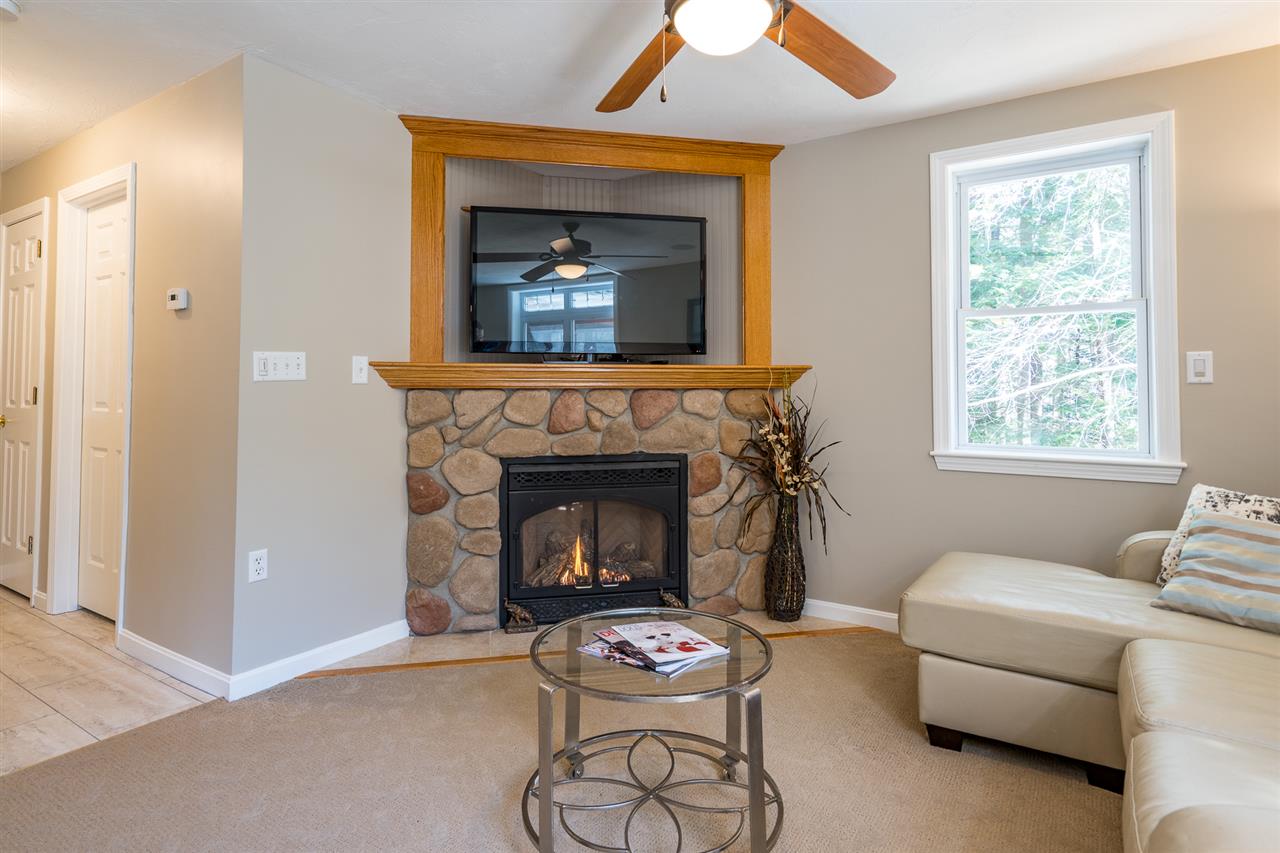 45 Autumn Road Hillsborough, NH 03244 - Photo 3 of 23