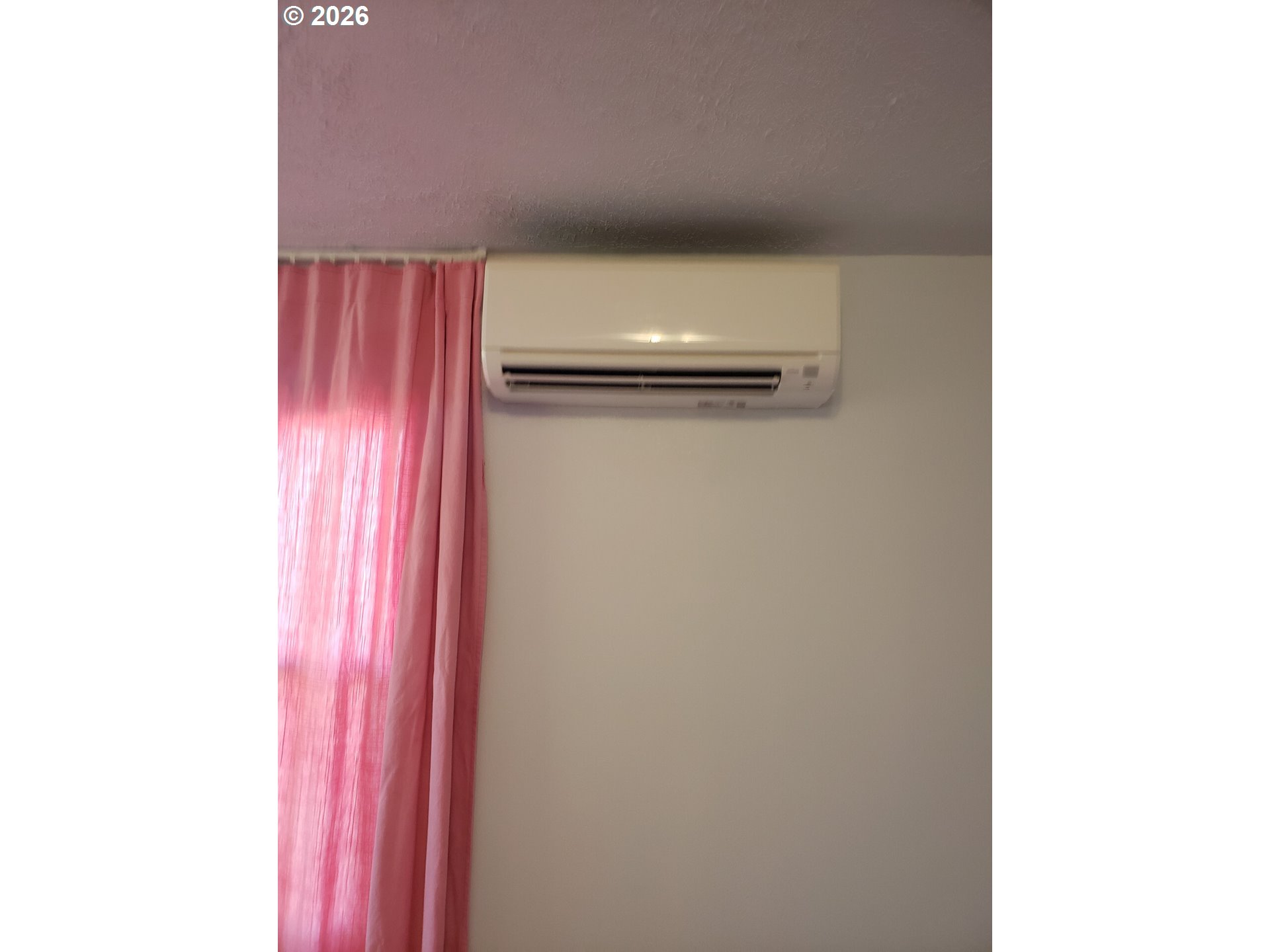 1441 West Main Street Molalla, OR 97038 - Photo 12 of 24 a view of a room