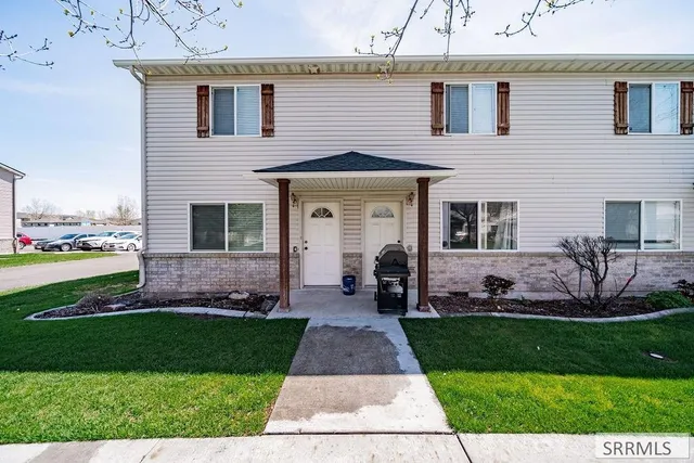 $215,000 | 610 Sunflower Road, Rexburg, ID 83440