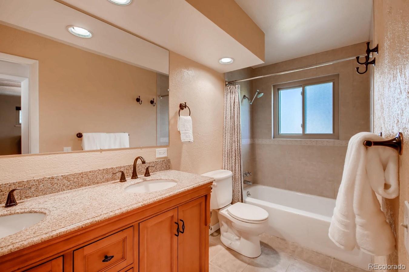 3001 South Reed Street Denver, CO 80227 - Photo 7 of 33 Gallery Image 7