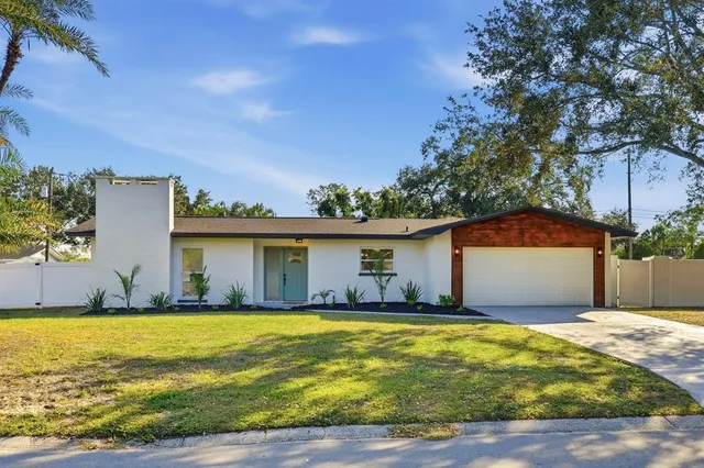a house view with a outdoor space