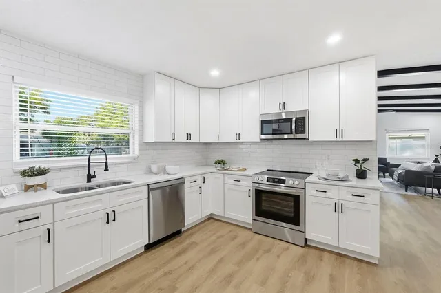 $589,900 | 1757 Bel-Keene Drive, Clearwater, FL 33756