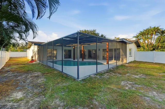 $589,900 | 1757 Bel-Keene Drive, Clearwater, FL 33756