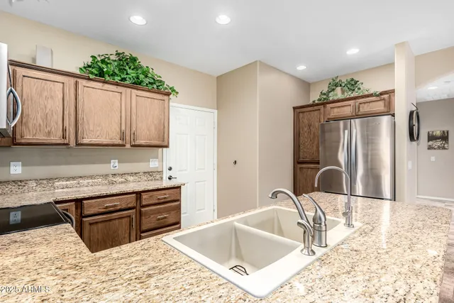 $319,000 | 10960 East Monte Avenue, Unit 257, Mesa, AZ 85209