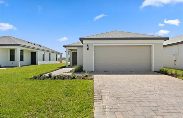 $291,025 | 1198 Caloosa Cv Drive, LaBelle, FL 33935