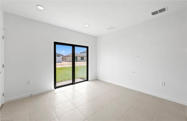 $291,025 | 1198 Caloosa Cv Drive, LaBelle, FL 33935