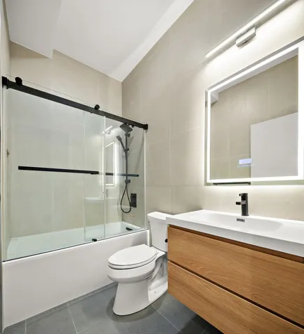 $1,350,000 | 192 Cambridge Avenue, Unit 3, Jersey City, NJ 07307