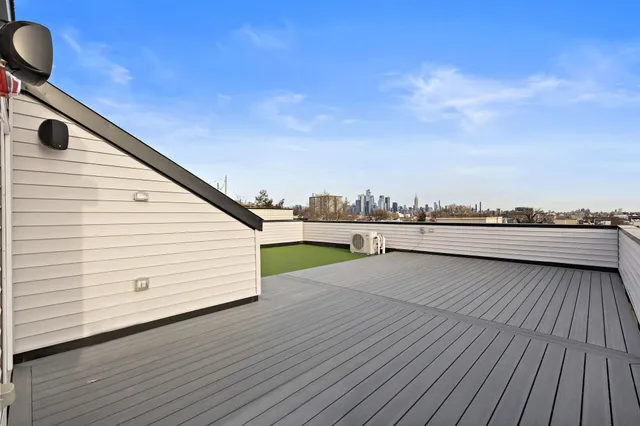 $1,350,000 | 192 Cambridge Avenue, Unit 3, Jersey City, NJ 07307