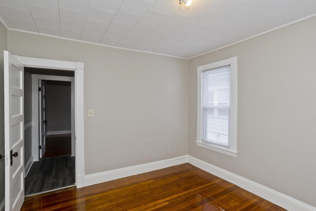 809 Carew Street Springfield, MA 01104 - Photo 18 of 36