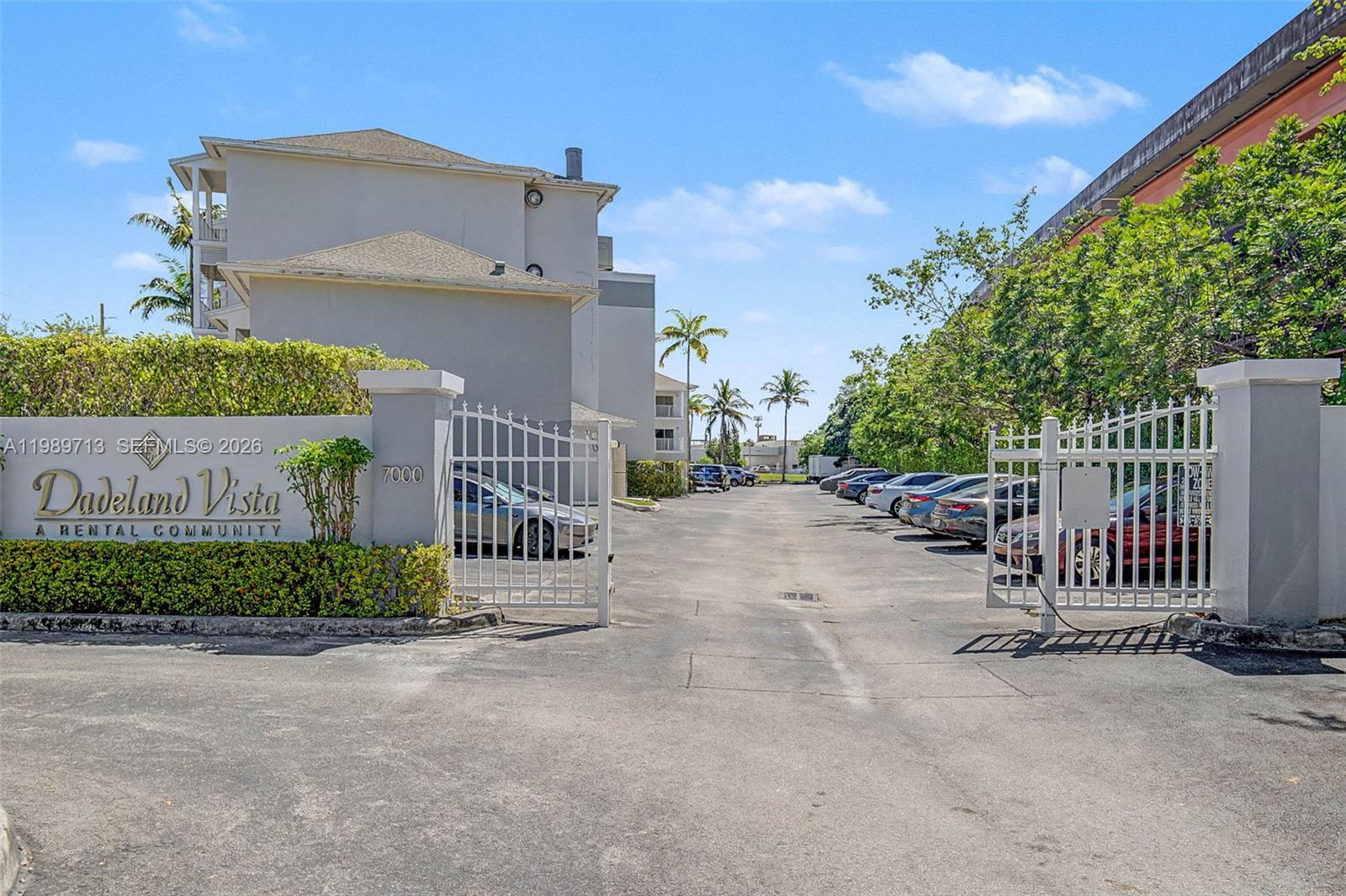 7000 Southwest 80th Street, Unit 210 Miami, FL 33143 - Photo 3 of 19