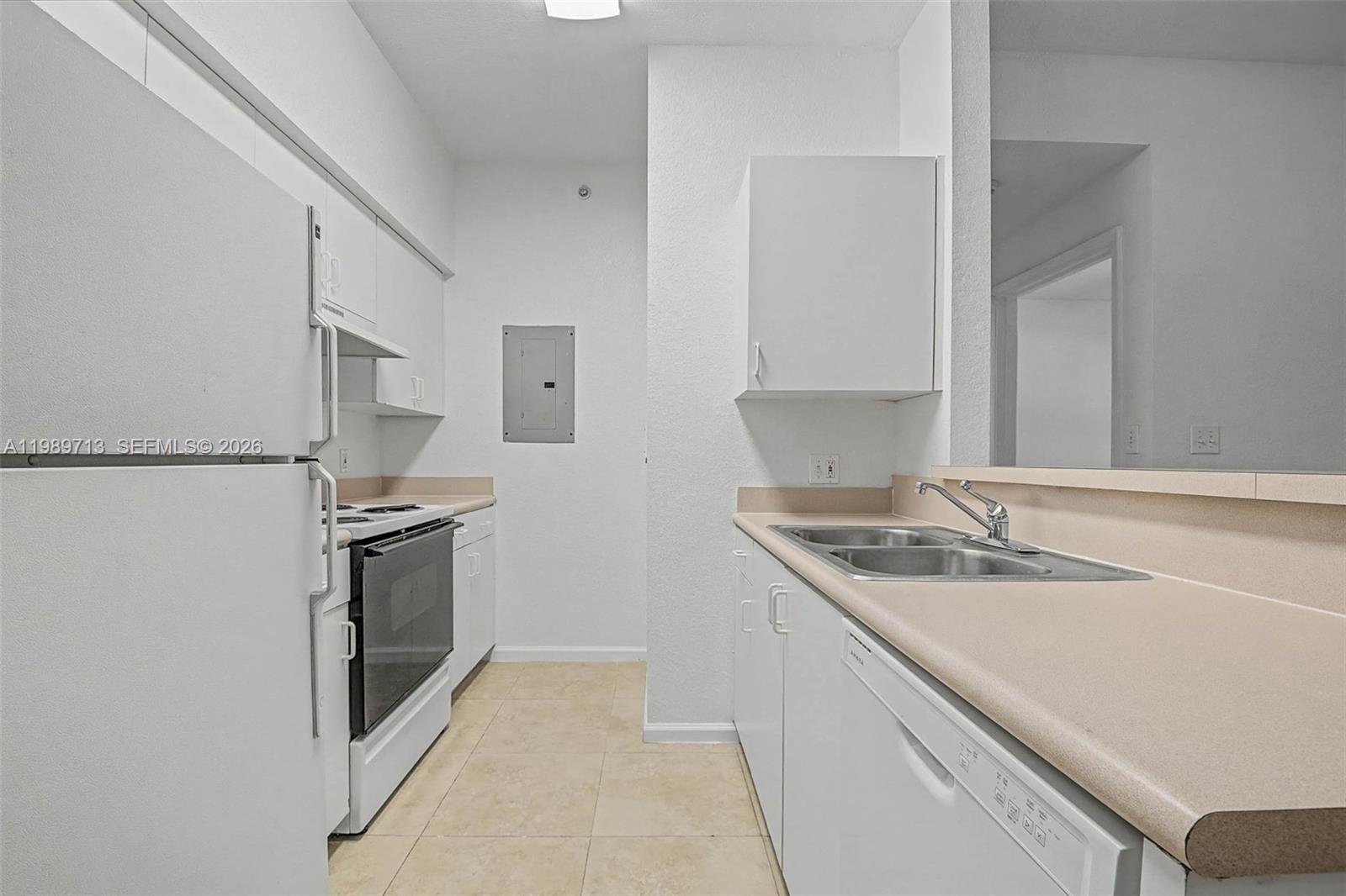 7000 Southwest 80th Street, Unit 210 Miami, FL 33143 - Photo 8 of 19