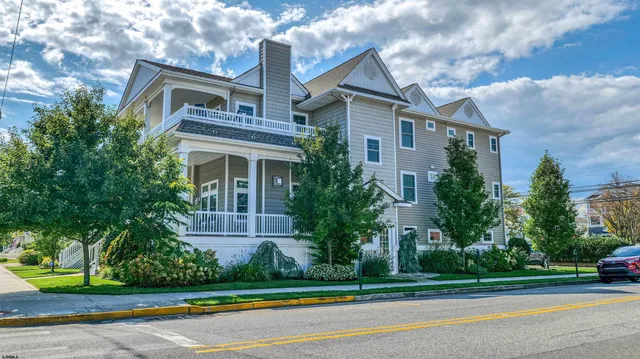 $1,595,000 | 1002 Central Avenue, Unit 2, Ocean City, NJ 08226