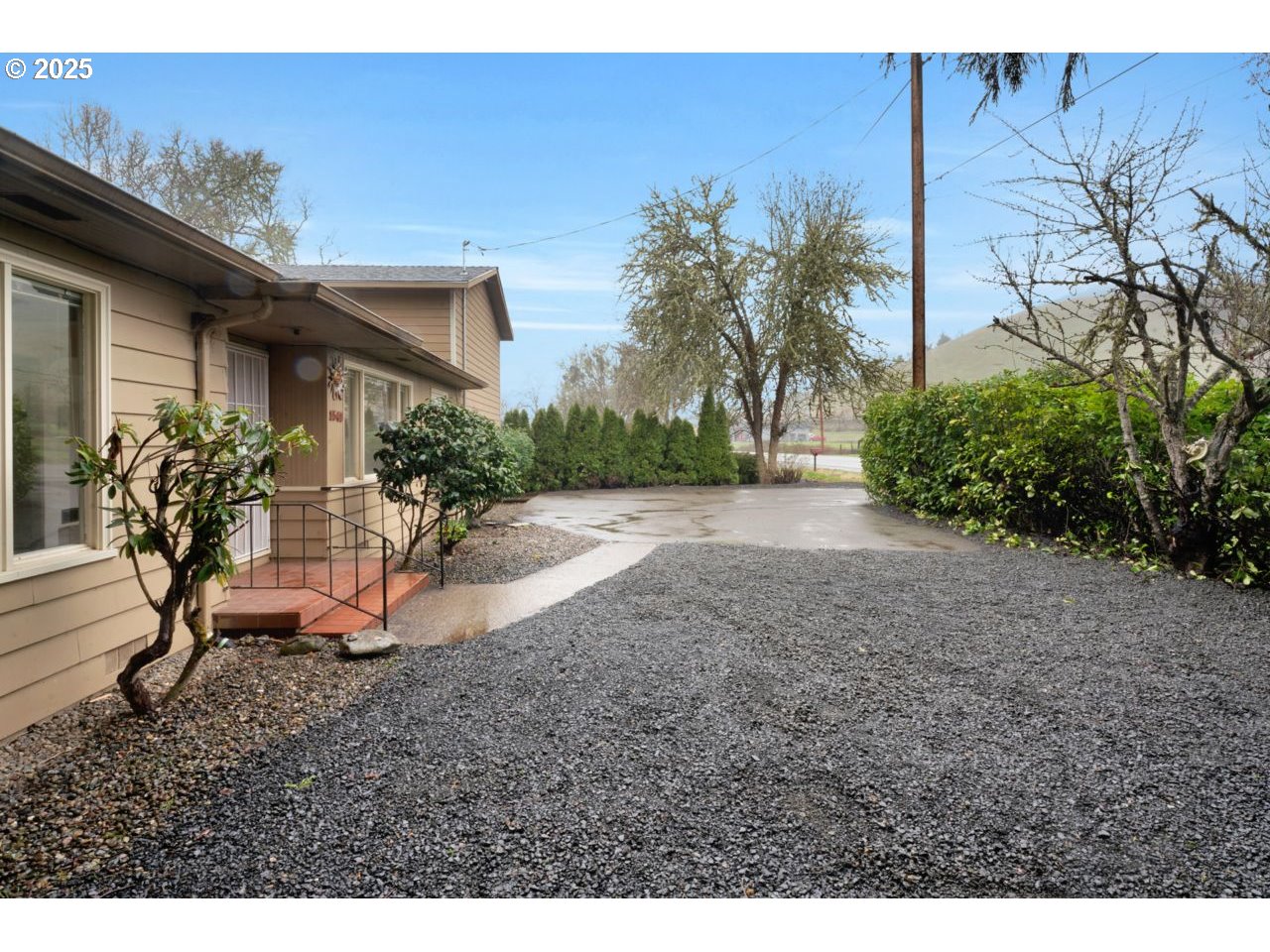 1541 Buckhorn Road Roseburg, OR 97470 - Photo 3 of 37 Gallery Image 3