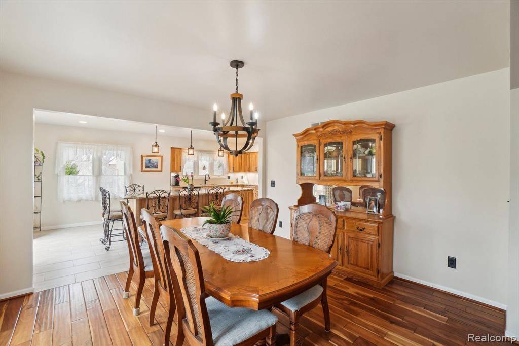 2138 Kennedy Drive Rochester Hills, MI 48309 - Photo 9 of 63