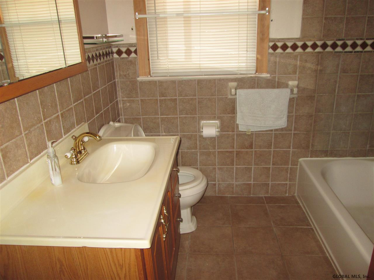 46 Continental Road Rotterdam, NY 12306 - Photo 13 of 23 Photo 13