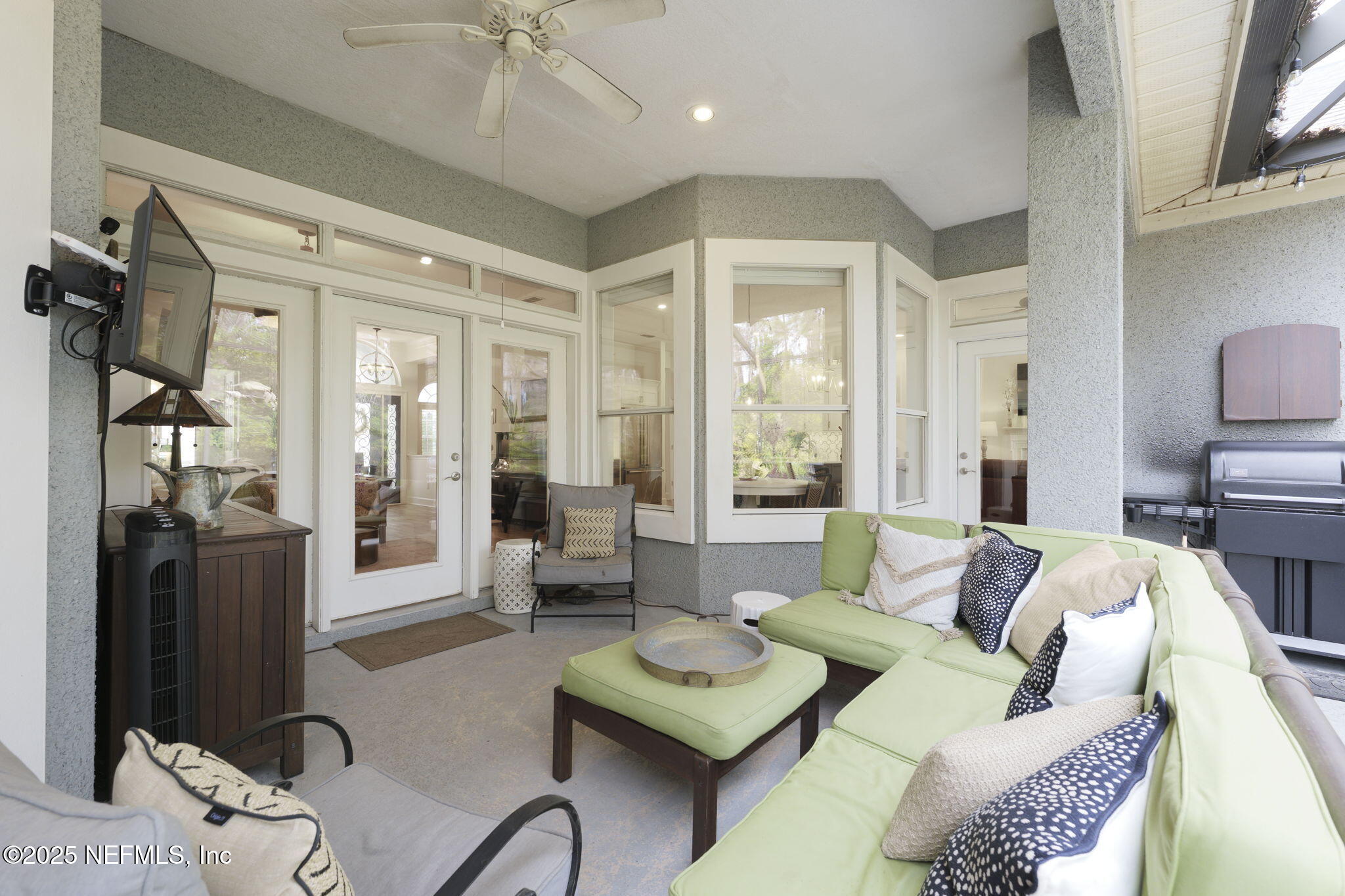 12755 Hunt Club Road North Jacksonville, FL 32224 - Photo 27 of 42 Covered Lanai